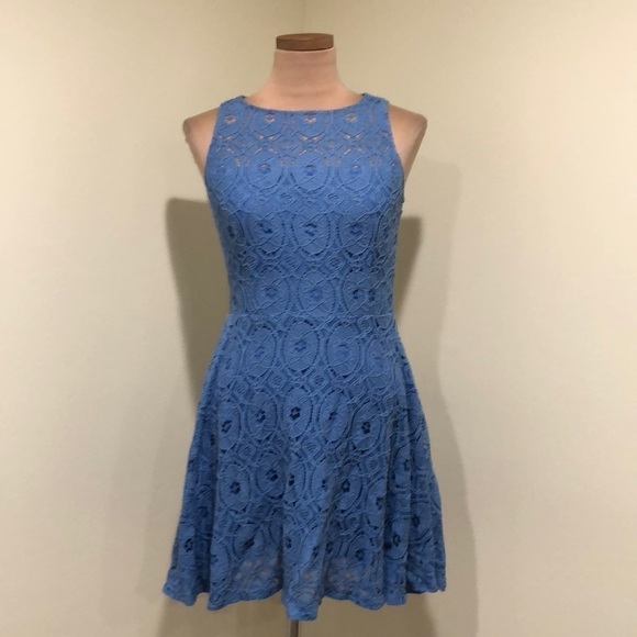 ModCloth BB Dakota Dress Size 6 Blue Lace Fit and Flare - Picture 2 of 9